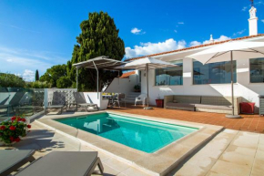 Quinta da Felicidade, Casa Estrela
